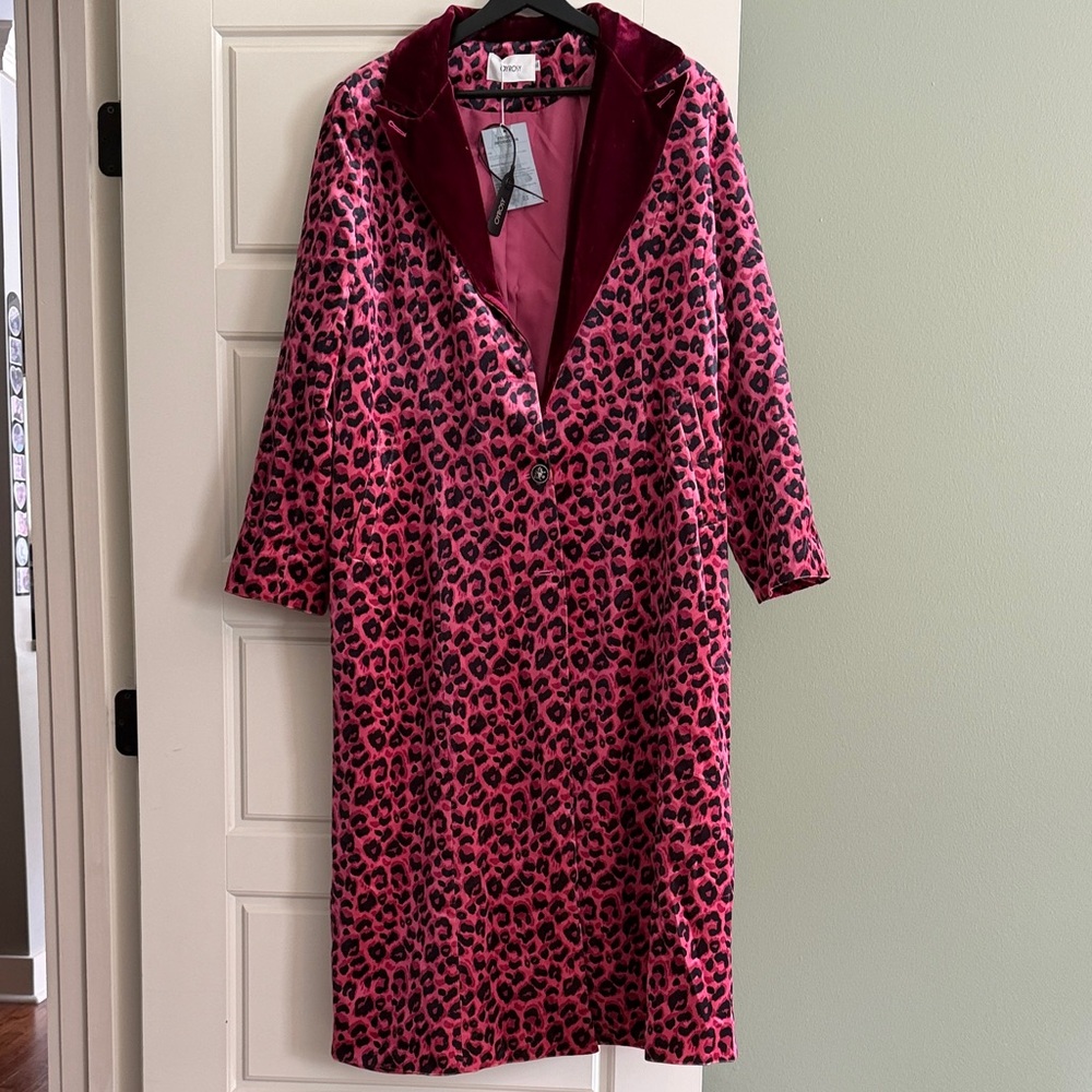 Oyrosy - Pink Leopard Print Velvet Trench Coat